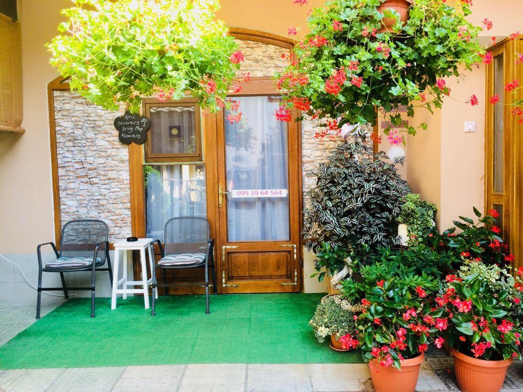 Guesthouse Coco Slavonski Brod Exterior foto